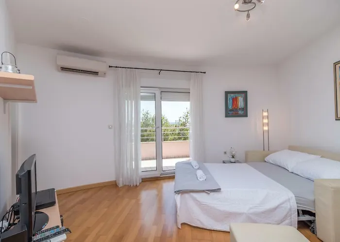 Sea View 아파트 트로기르