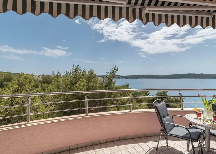 Sea View 아파트 *